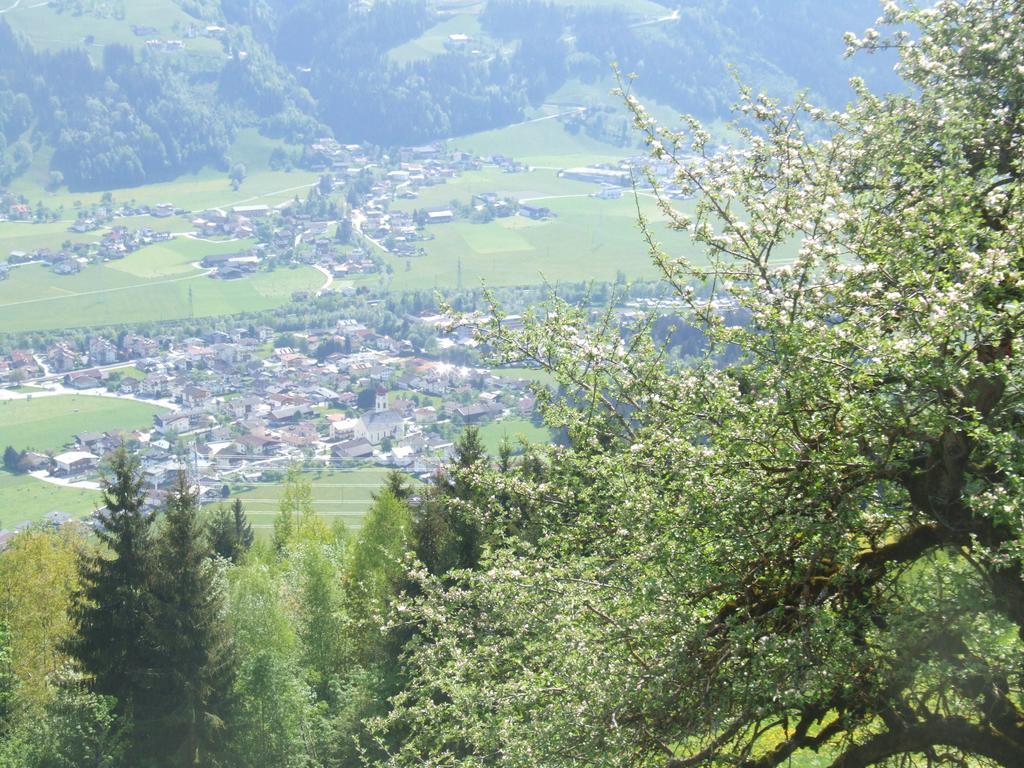 Ferienwohnung Lehenhof Ried im Zillertal Bilik gambar