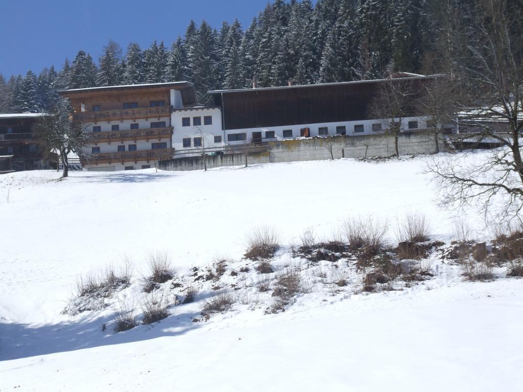 Ferienwohnung Lehenhof Ried im Zillertal Bilik gambar